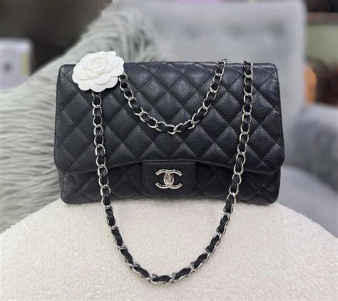 chanel classic flap jumbo 款|chanel flap style code.